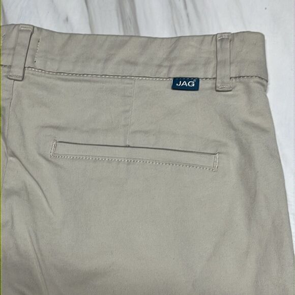NWT Jag Jeans | Tan Khaki Stone Maddie Mid Rise 8-inch Pull-On Short 14P - Picture 9 of 9